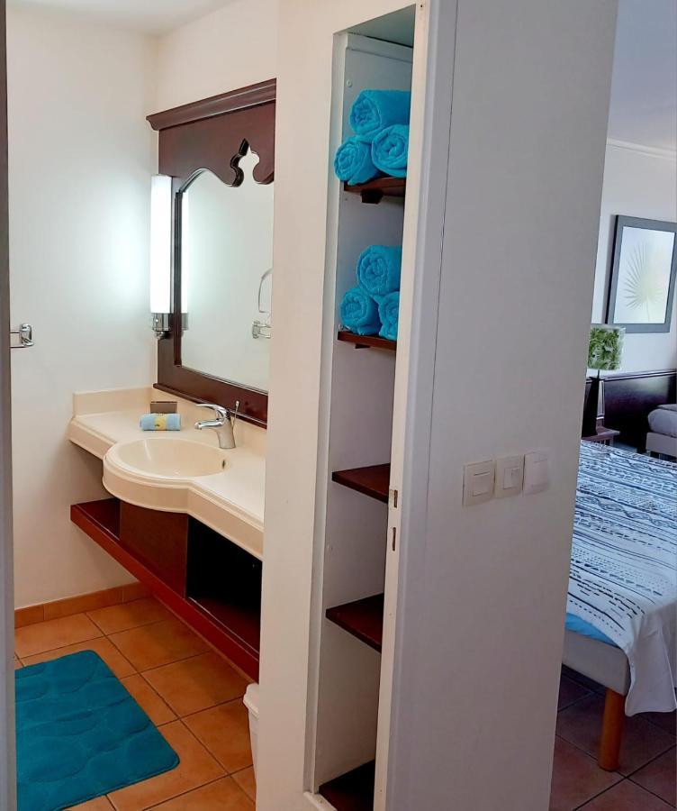 Studio Proprietaire Au Sein Du Village Pierre Et Vacances Сен-Лу Екстериор снимка